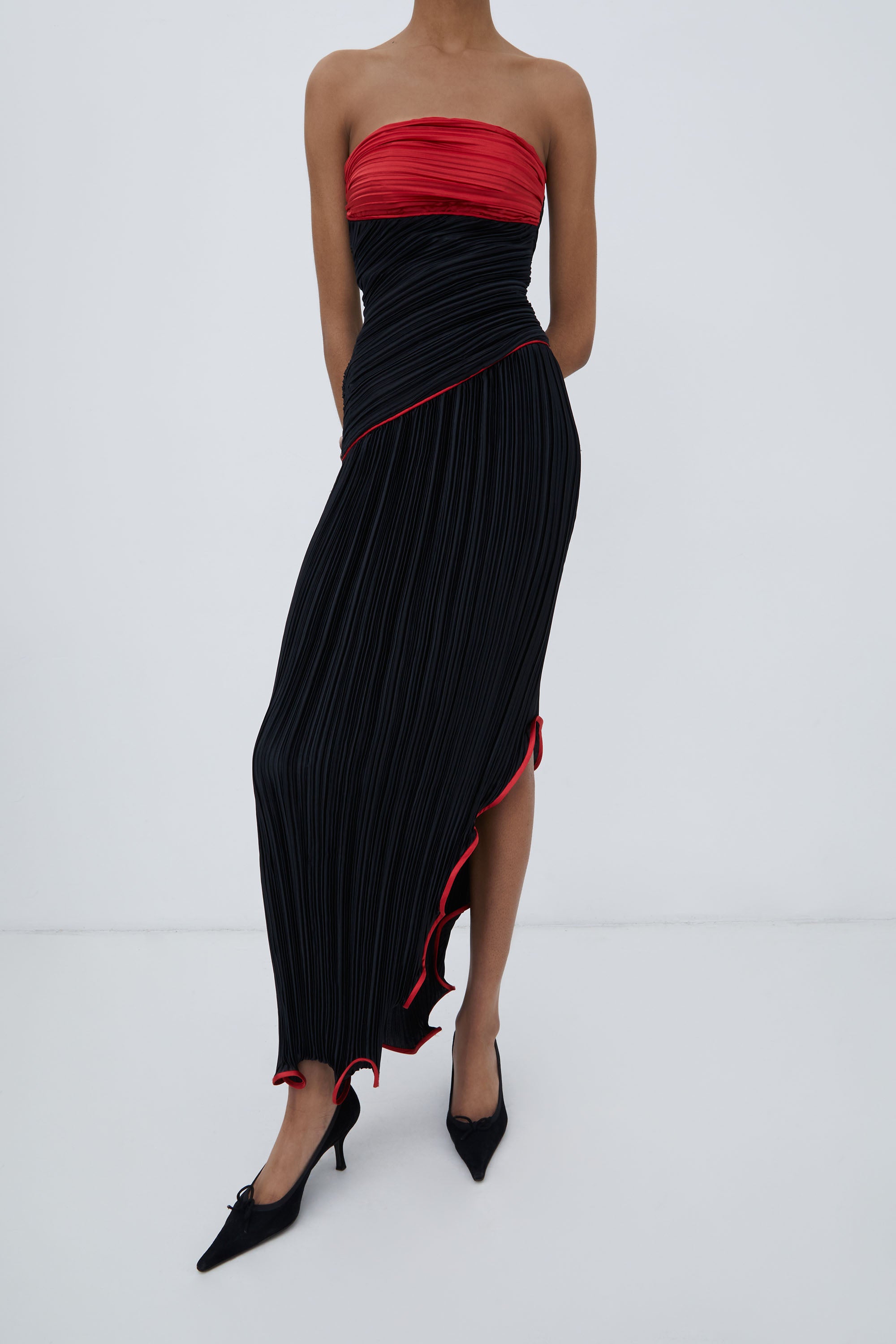 PLEATED COLUMN DRESS