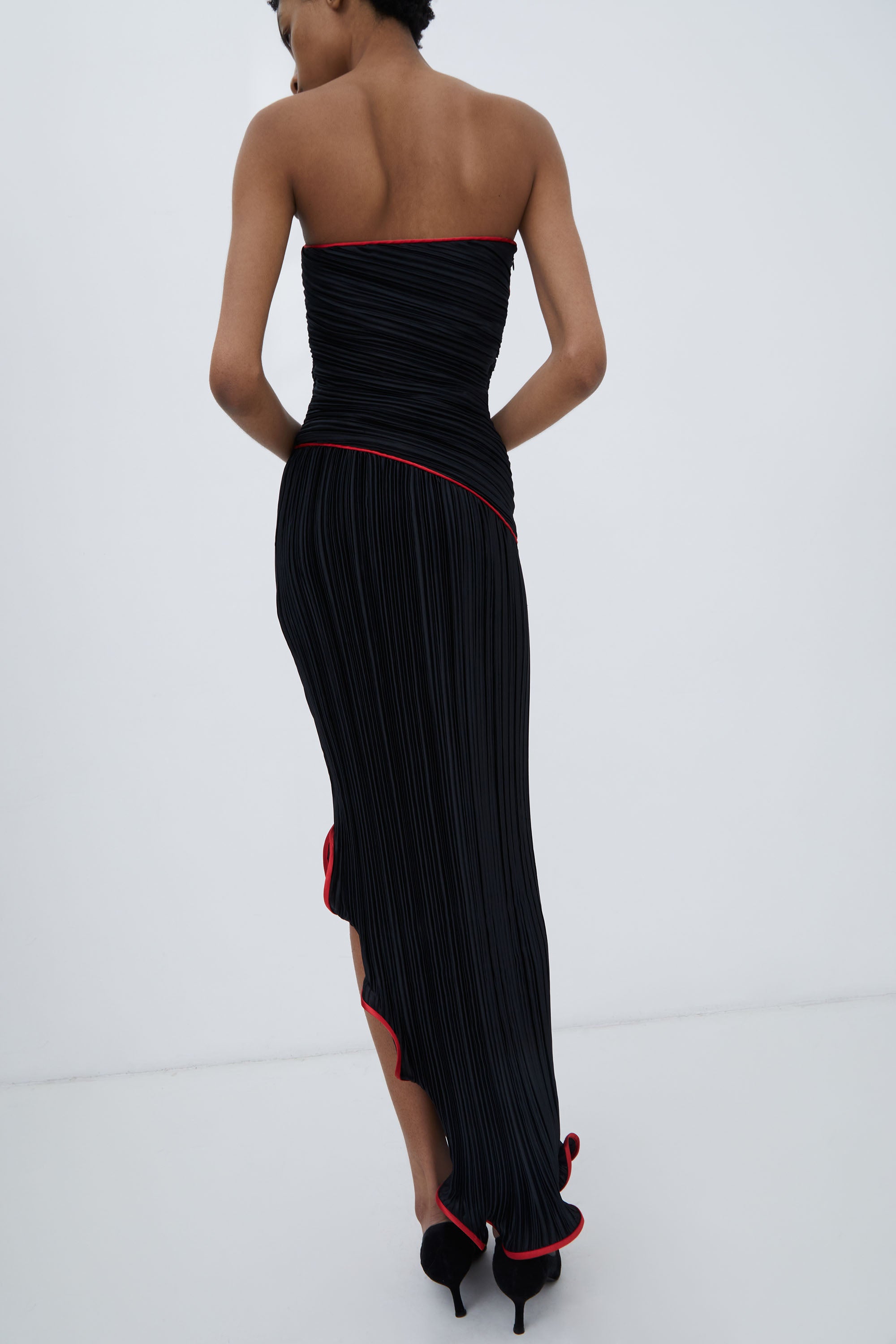 PLEATED COLUMN DRESS