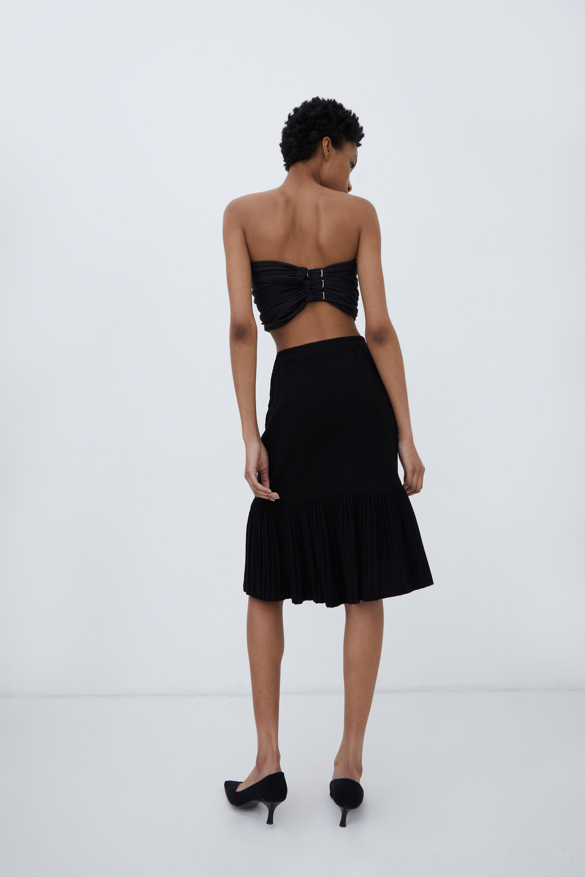 PLEATED WOOL SKIRT